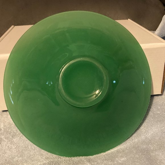 1930's Jadeite Green Art Glass Console Bowl-Stevens & Williams-9.5"W-3.25" H-EUC - Picture 4 of 8